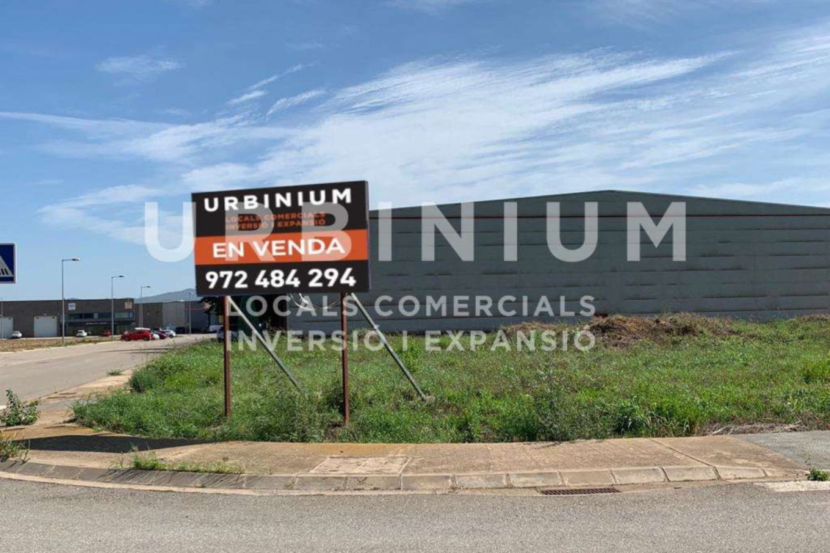 Land for sale in Bescanó, Girona photo 5