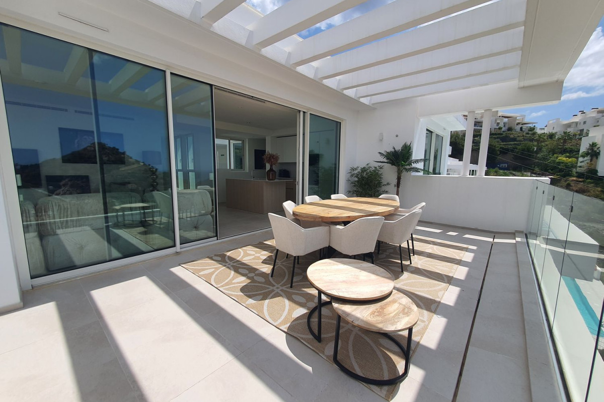 Penthouse sale in , Ojén photo 3