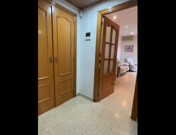 Продажа квартиры в  ISABEL CATOLICA, 32, Hospitalet de Llobregat photo 2