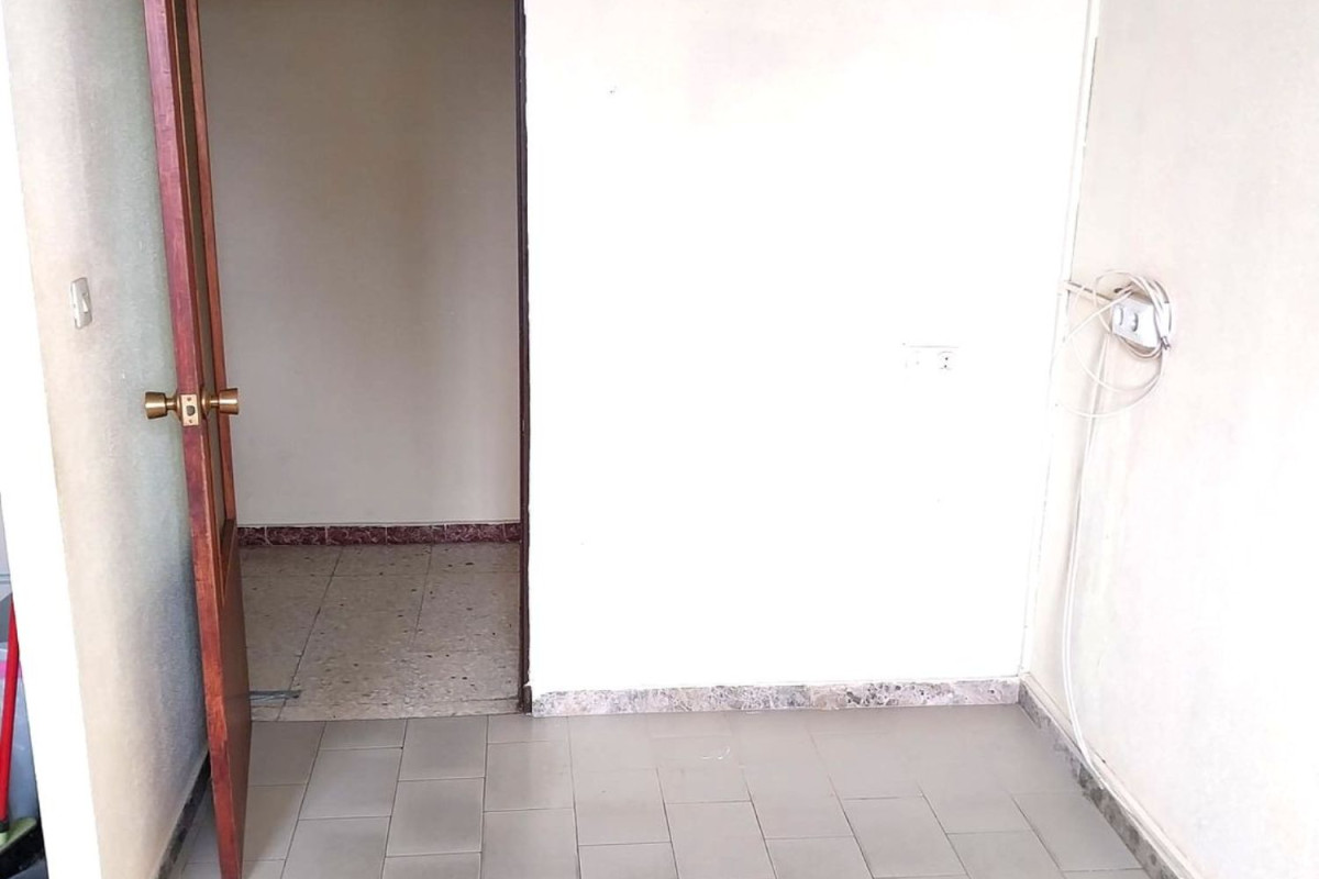 Sale of apartment in Santiago - Coronation, Jerez de la Frontera
 photo 4