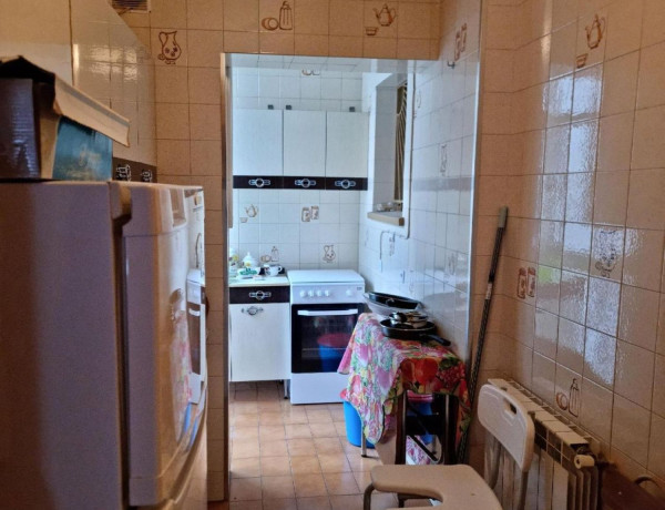 Piso en venta en  Calle San Dionisio, Leganés photo 4