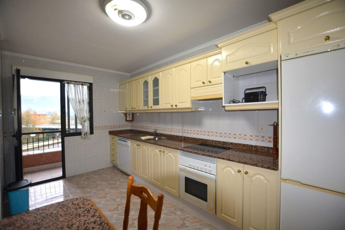 Piso en venta en avenida Valentín Andrés, Grado
photo 1