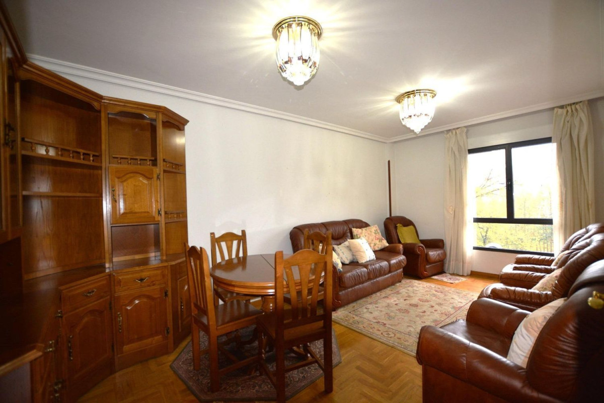 Piso en venta en avenida Valentín Andrés, Grado
photo 2