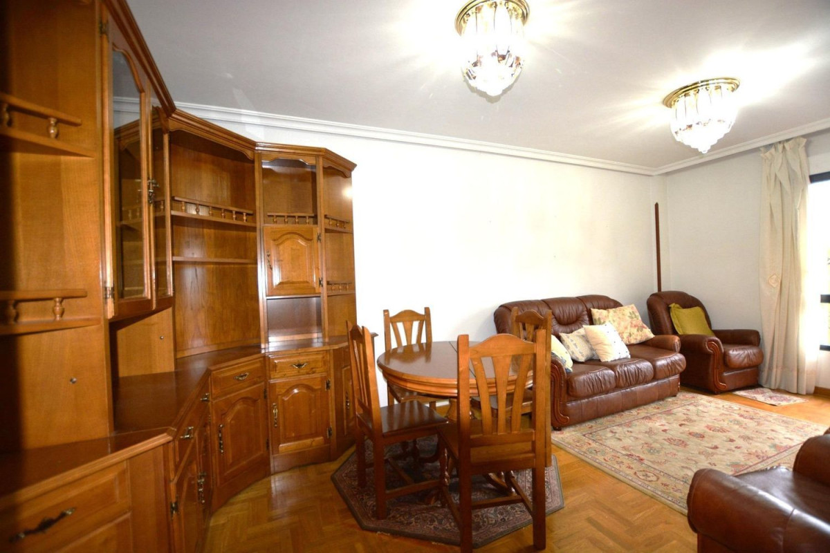 Piso en venta en avenida Valentín Andrés, Grado
photo 3
