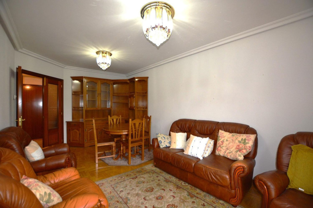 Piso en venta en avenida Valentín Andrés, Grado
photo 4