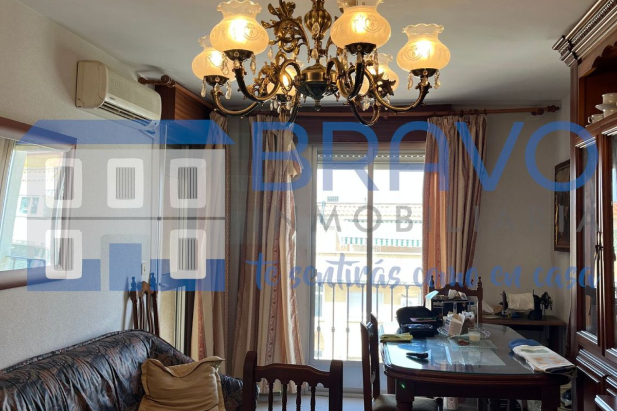 Piso en venta en calle Olmo, Don Benito
photo 2