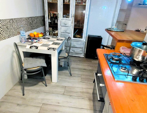 Piso en venta en Can Palet - Xúquer , Terrassa thumbnail 2