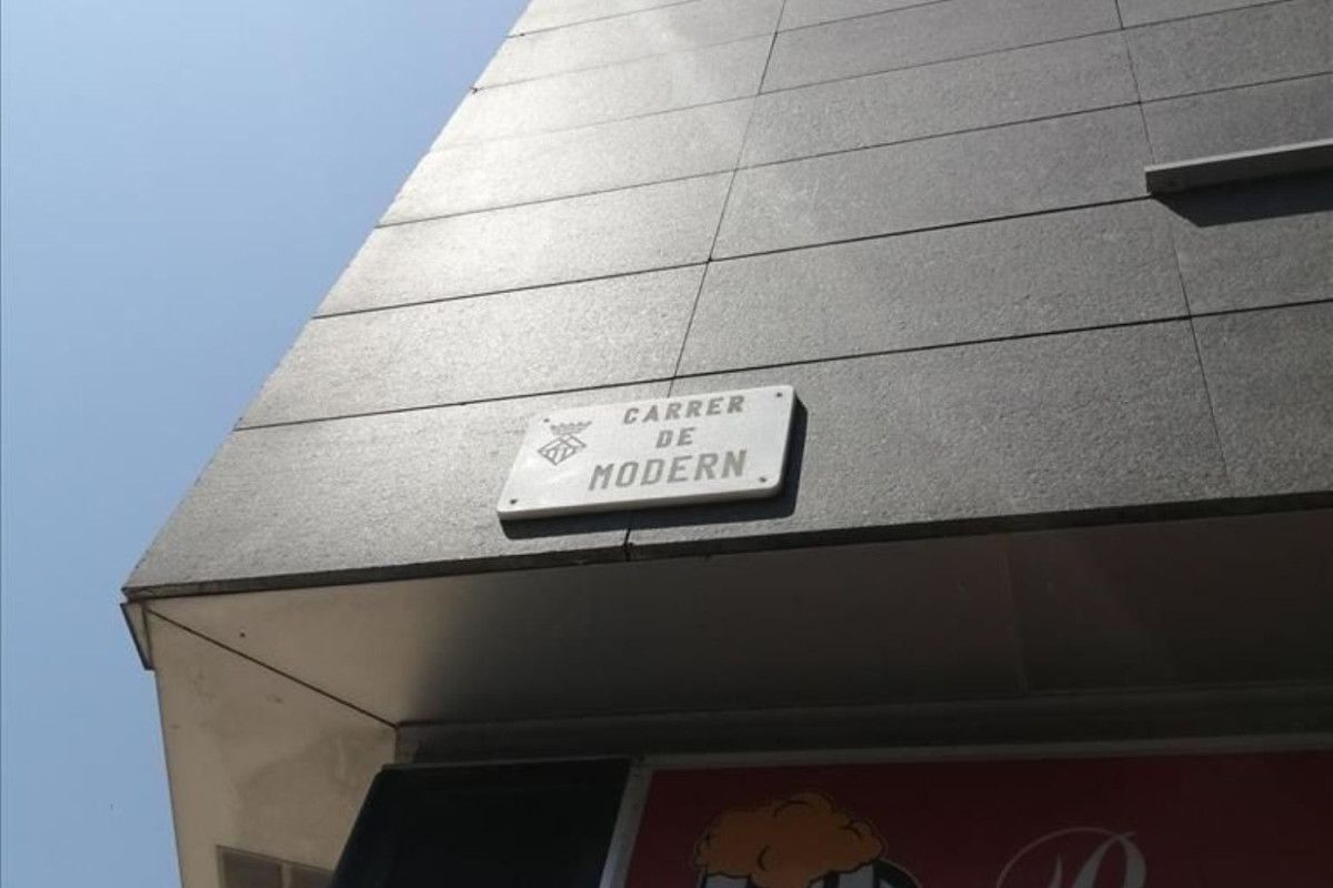 Venta de bajo en Santa Eulàlia, Hospitalet de Llobregat
photo 1
