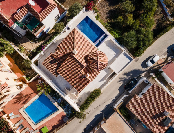 Chalet independiente en venta en Calaburra - Chaparral , Mijas thumbnail 2