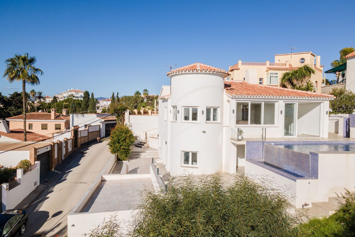 Venta de chalet independiente en Calaburra - Chaparral, Mijas
 photo 5