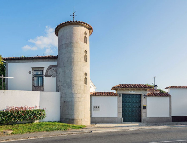 Chalet independiente en venta en  Calle Golfiño, 52, Oleiros photo 2