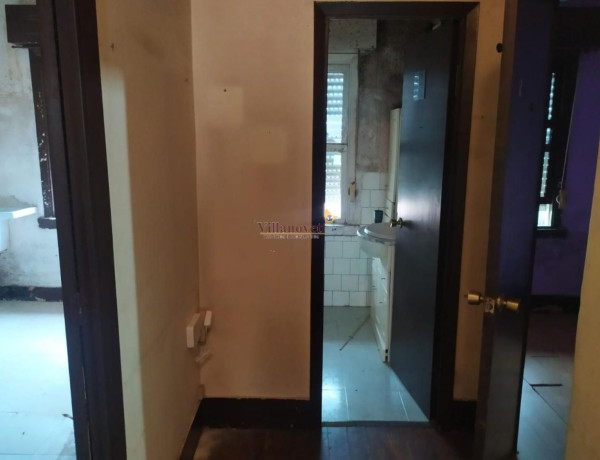 Apartment for sale in  Centro urbano , Vigo photo 4