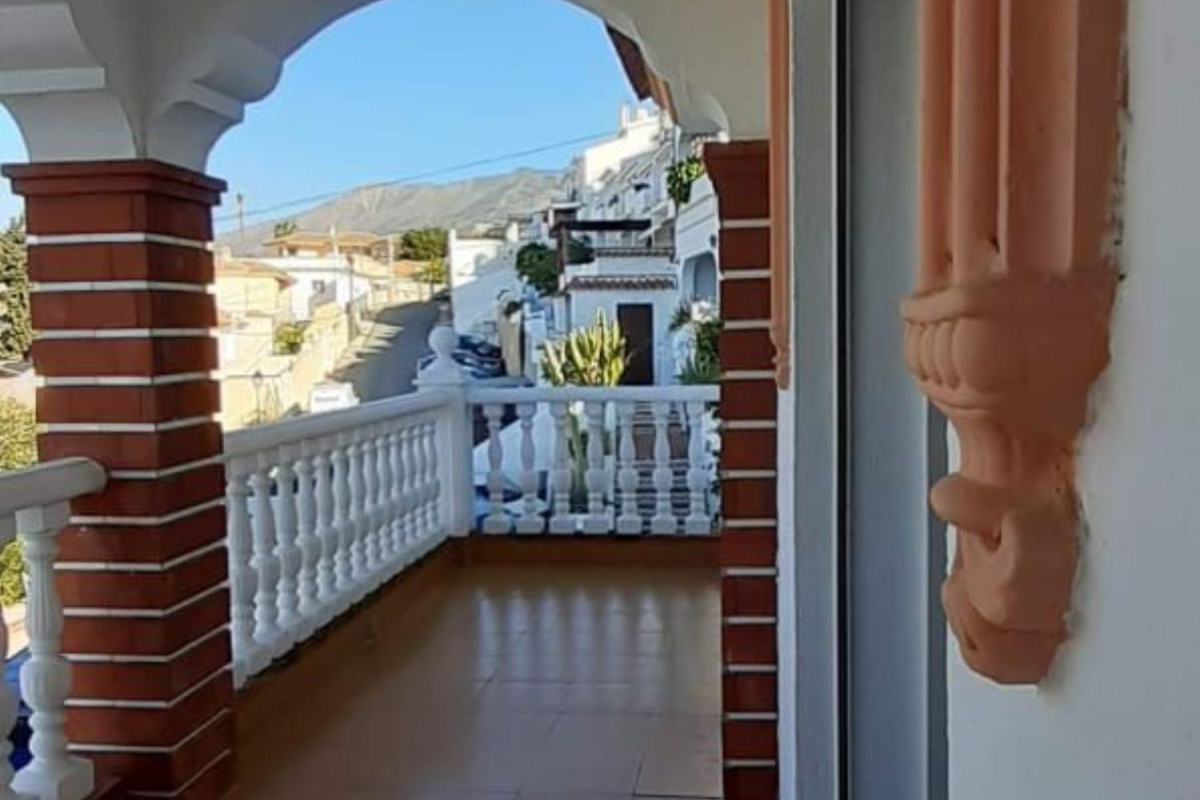 Venta de chalet adosado en  Campo de Mijas , Mijas photo 4