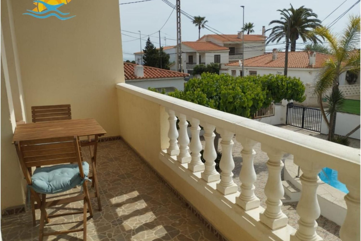 Sale of apartment in Avenida del País Valencià, Vinaròs
 photo 3
