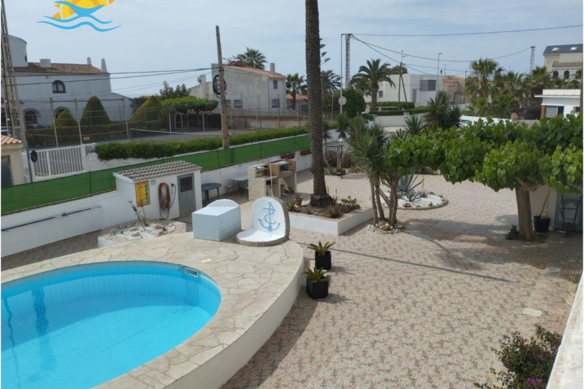 Sale of apartment in Avenida del País Valencià, Vinaròs
 photo 5