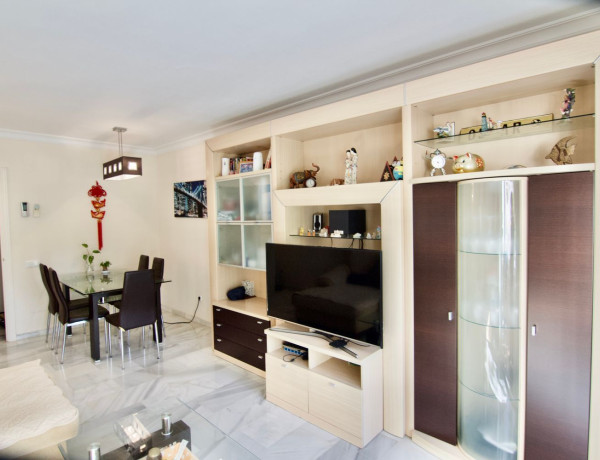 Apartment for sale in  Calle bahia s/n, Benalmádena photo 4