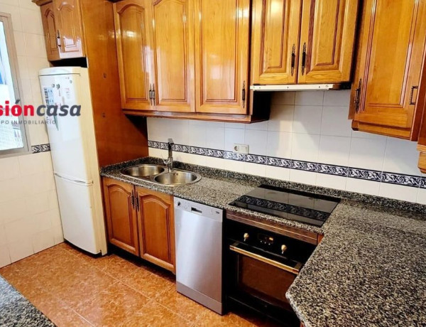 Bajo en venta en , Pozoblanco photo 4