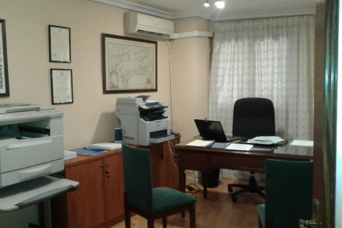 Sale of apartment in Emilio Castellar, Algeciras
photo 3