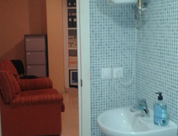 Piso en venta en  Emilio Castellar, Algeciras photo 4