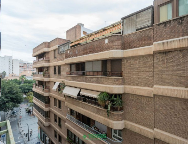 Piso en venta en Calle Rueda López, 19, Almería photo 1