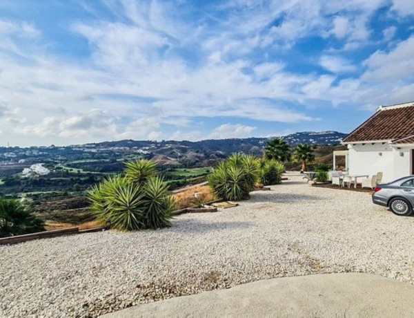 Detached villa for sale in La Cala Golf s/n, Mijas thumbnail 2