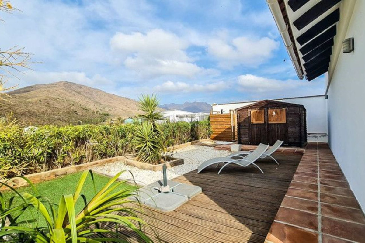 Sale of independent chalet in La Cala Golf s/n, Mijas
photo 5