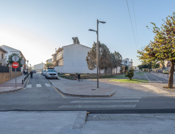 Terreno en venta en calle Pedro de Mena photo 3