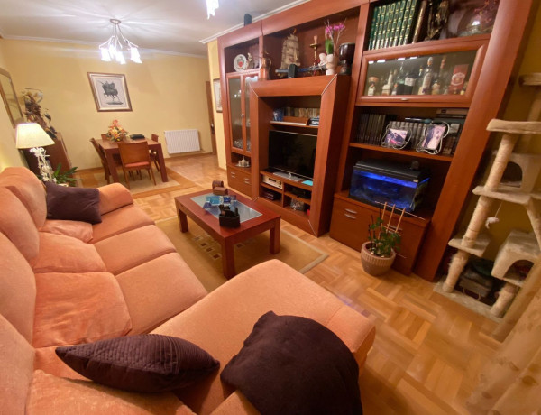 Продажа квартиры в Calle Marqués de Berlanga, Burgos thumbnail 1