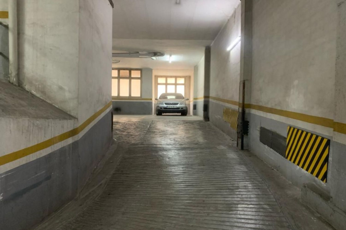 Venta de garaje en  Gasómetre, 11 , Hospitalet de Llobregat photo 5