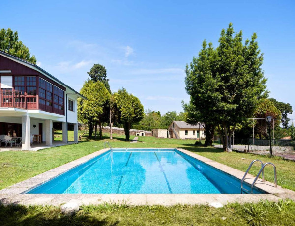 Detached villa for sale in  Oleiros , Oleiros photo 4
