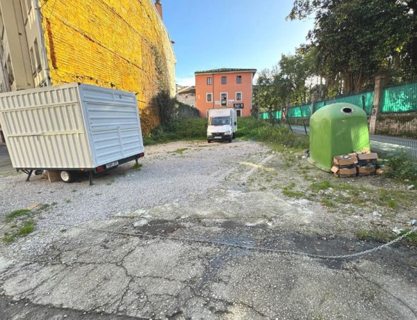 Terreno en venta en Llanes photo 1