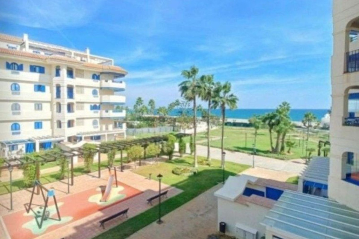 Sale of apartment in San Luis de Sabinillas, Manilva
photo 3