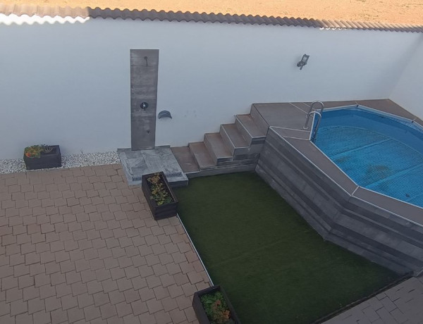 Chalet independiente en venta en , Pedro Muñoz photo 1
