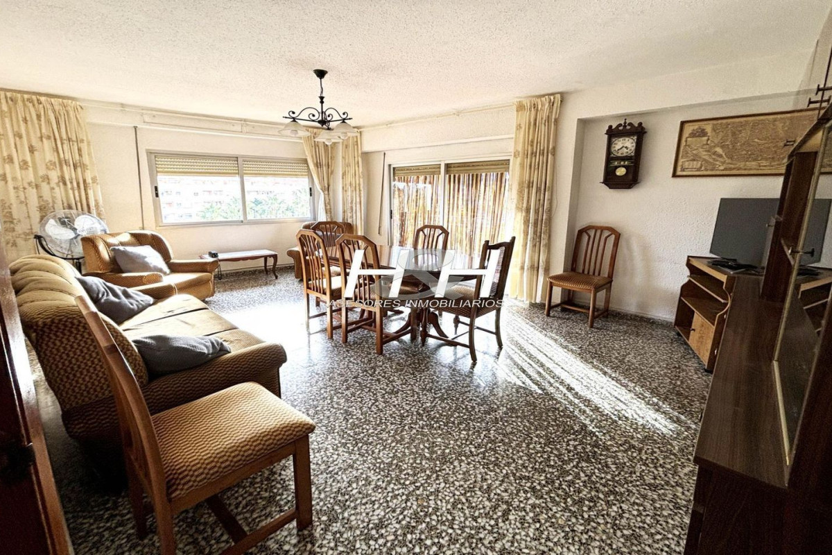 Venta de piso en El Castell, Burjassot
 photo 3