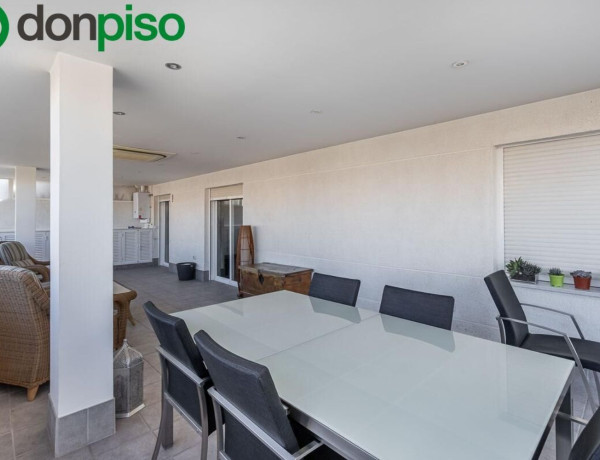 Duplex en venta en Calle Gloria Mas, Granada photo 4