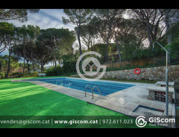 Пентхаус на продажу в Calle del Nero, Palafrugell photo 1