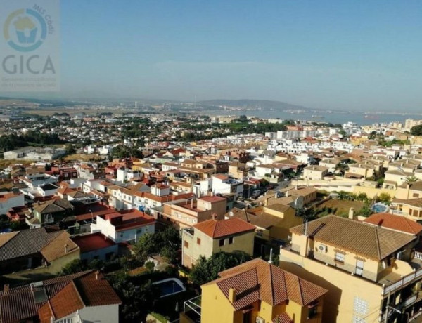 Piso en venta en San Bernabé , Algeciras photo 1