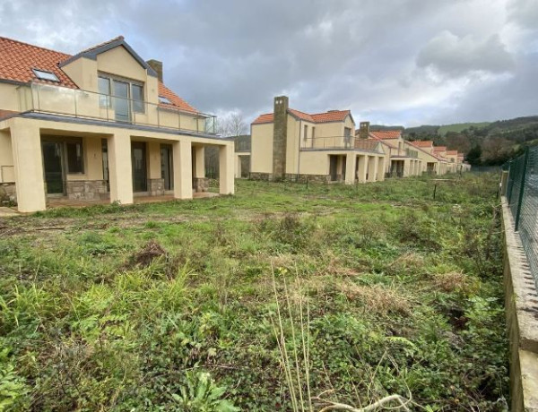 Chalet independiente en venta en , Hazas de Cesto photo 1