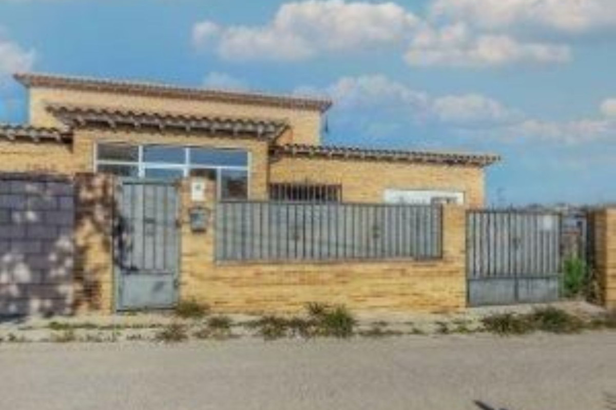Продажа отдельного шале в , Эль Висо-де-Сан-Хуан photo 2