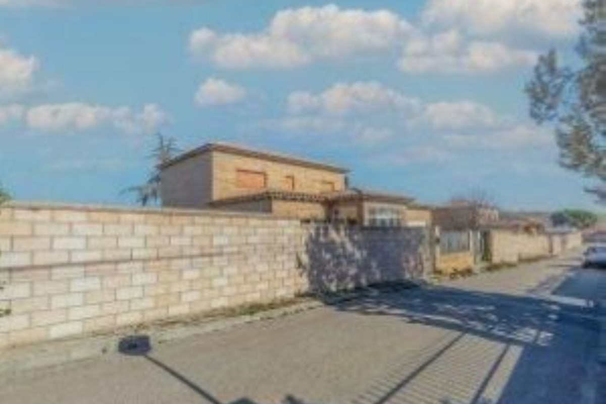 Продажа отдельного шале в , Эль Висо-де-Сан-Хуан photo 3