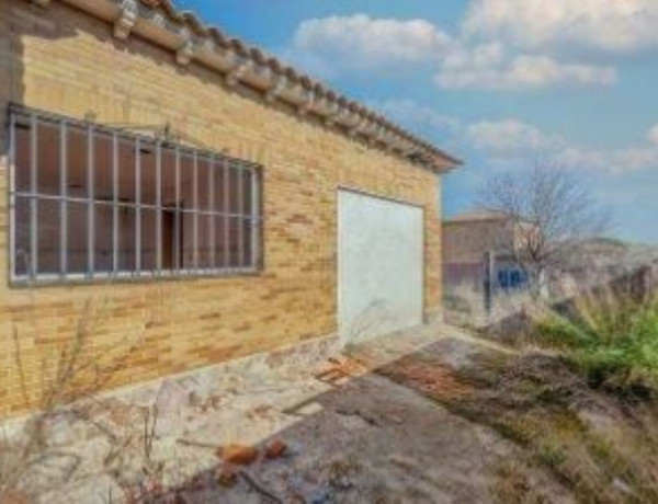 Detached villa for sale in , El Viso de San Juan photo 4
