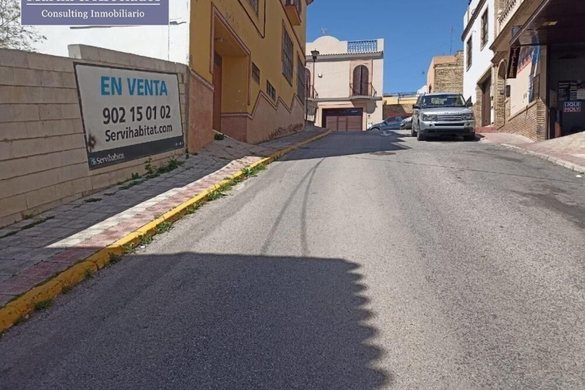 Land for sale in Alcalá de Guadaira, Seville photo 4