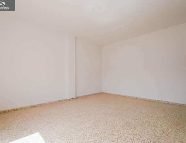 Продажа квартиры в  San Antón , Armilla photo 4