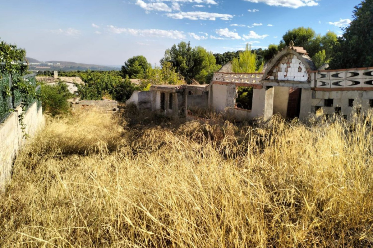Land for sale in Casinos, Valencia photo 2