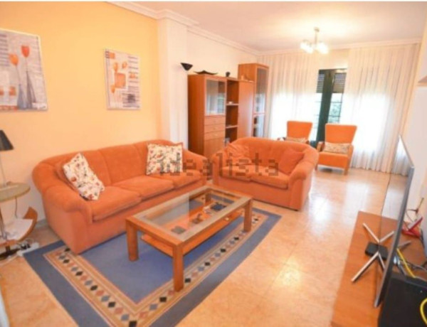 Chalet adosado en venta en , Carbajosa de la Sagrada thumbnail 2