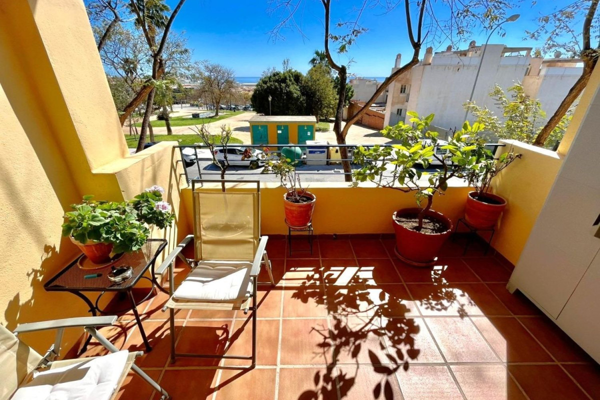 Venta de bajo en El Pinillo, Torremolinos
 photo 2