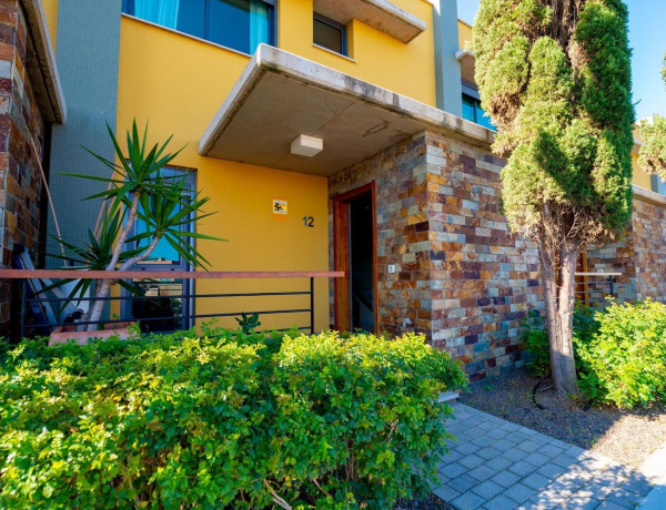 Semi-detached house for sale in  Calle Papa Pablo VI , Telde photo 2