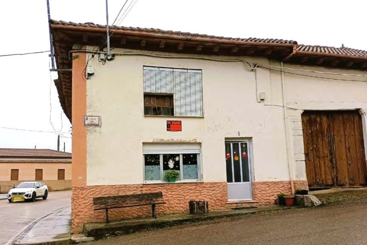 Propiedades en venta y alquiler en España photo 3