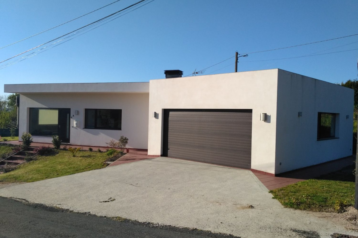 Sale of independent chalet in Carballo s/n, Ames
photo 2