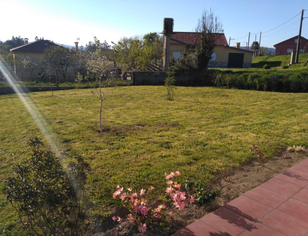 Chalet independiente en venta en Carballo s/n, Ames thumbnail 2